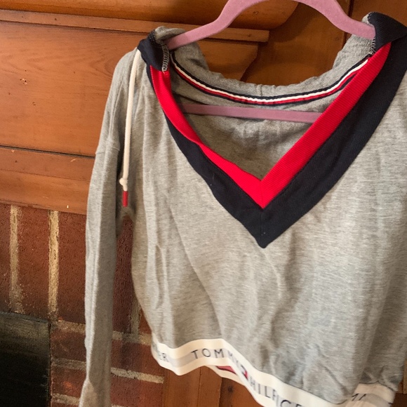 Cropped Sweatshirt - Picture 1 of 5